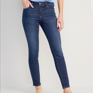 Old Navy Pop Icon Mid Rise Jeans